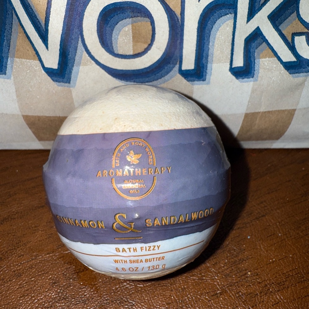 therapy Purple and Cream Bath Soak & Bubbles
